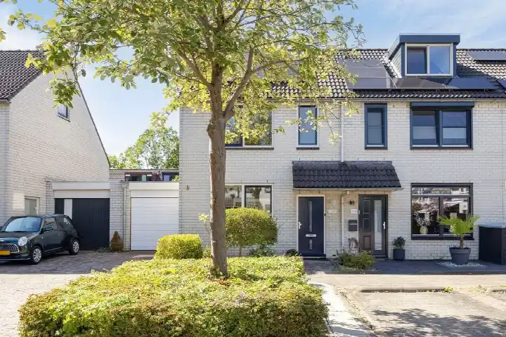 Tussenwoning te koop: Kronenland 1508, Kronenland Wijchen