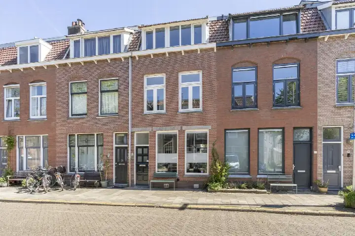 Tussenwoning te koop: Krugerstraat 42, Leidseweg en omgeving Utrecht