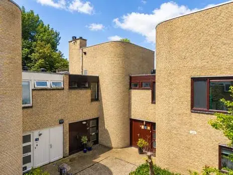 Tussenwoning te koop: Kruisbes 3, Leedewijk-Noord Leiden
