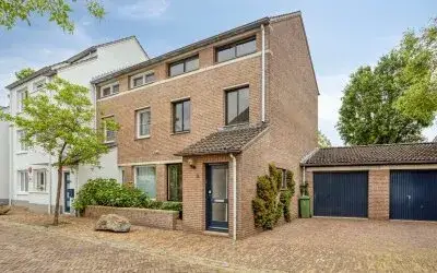 Terraced house for sale: Kruishout 8, Cuijk kern Cuijk