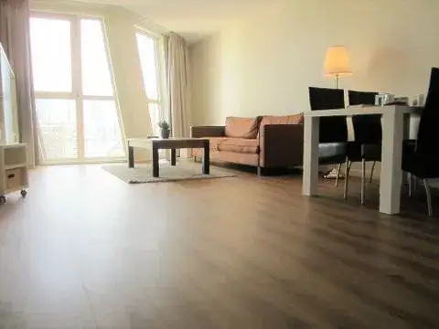 Appartement te huur: Kruisplein 830, Cool Rotterdam