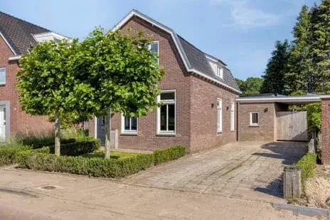 Detached house for sale: Kruisstraat 118, Zeelst Veldhoven
