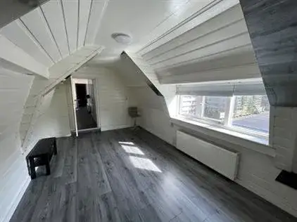 Kamer te huur: Kruisweg, Stationsbuurt Haarlem