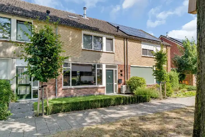 Tussenwoning te koop: Kruizemunthof 65, Wierden-Oost Wierden