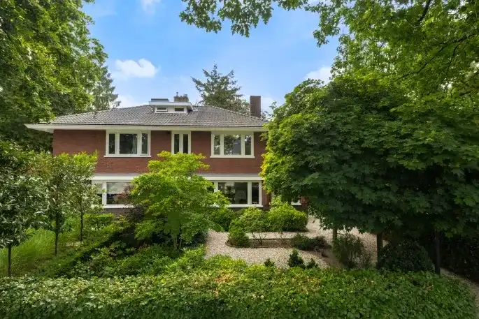 Twee-onder-één-kap te koop: Krullelaan 2A, Centrumschil-Zuid Zeist