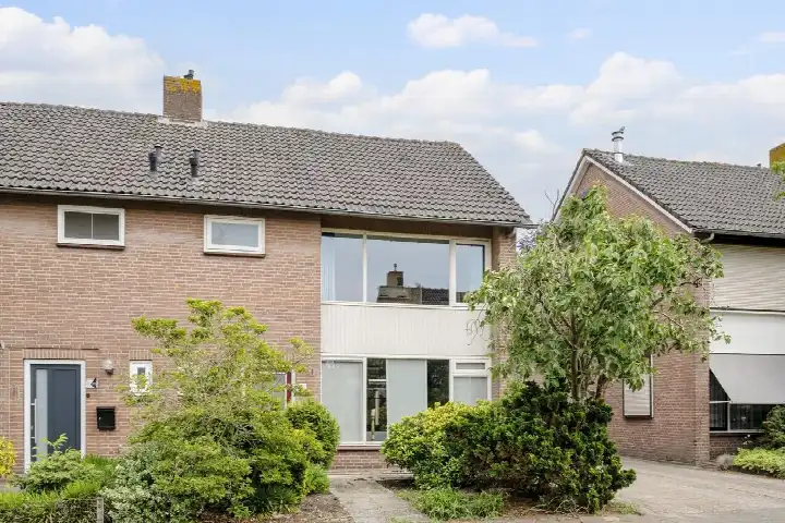 Twee-onder-één-kap te koop: Kunerastraat 18, Hoofdstraat Heeswijk-Dinther