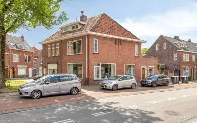 Semi-detached for sale: Kwaadeindstraat 86, Bouwmeestersbuurt Noord Tilburg