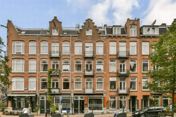 Apartment for sale: Kwakersstraat 20-2, Bellamybuurt-Zuid Amsterdam