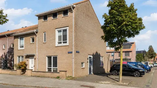 Corner house for sale: Kwelderland 2, Parkrijk Zuid Assendelft