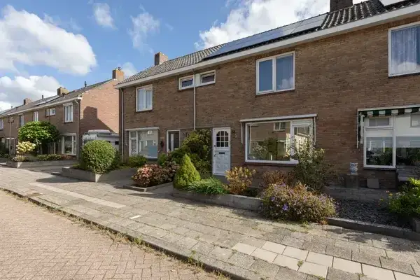 Tussenwoning te koop: L.J. Timmerstraat 13, Bolsward-Noord Bolsward