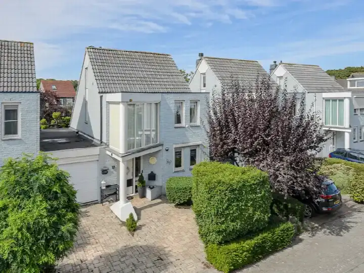 Tussenwoning te koop: Laag Zand 17, Overkroeten Breda