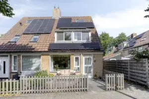 Twee-onder-één-kap te koop: Laan van Brussel 83, 't Rak-Zuid Alkmaar