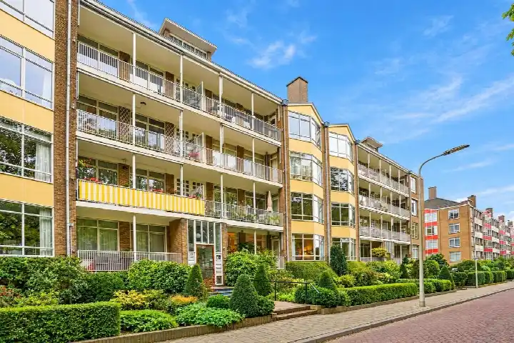 Appartement te koop: Laan van Clingendael 119, Uilennest 'S-Gravenhage