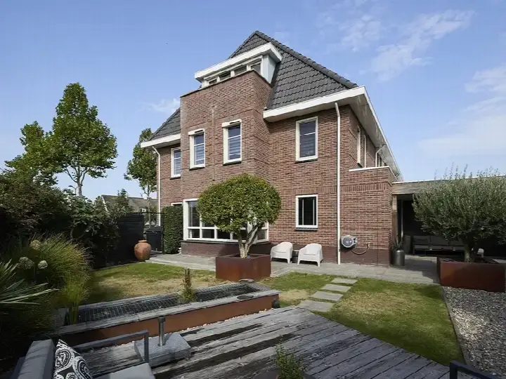 Hoekwoning te koop: Laan van Othene 106, Othene Terneuzen