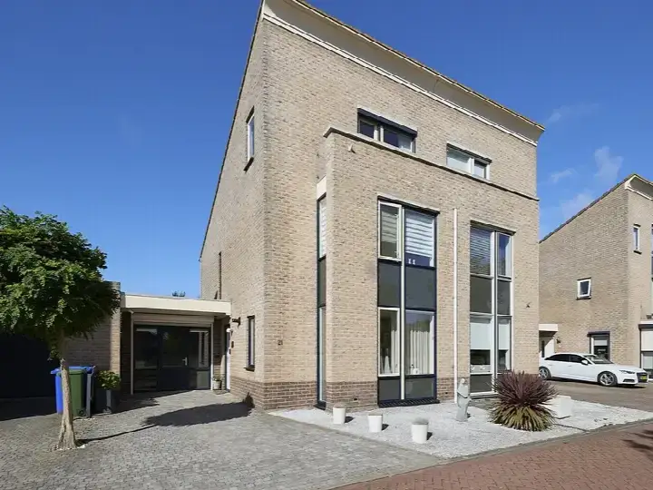 Twee-onder-één-kap te koop: Laan van Othene 21, Othene Terneuzen