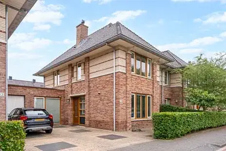 Terraced house for sale: Laan van 's-Gravenhout 34, ’s-Gravenhout Nootdorp