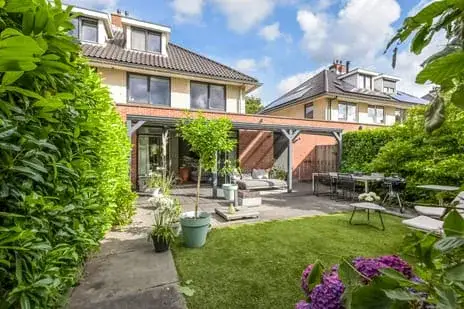 Terraced house for sale: Laan van 's-Gravenhout 56, ’s-Gravenhout Nootdorp