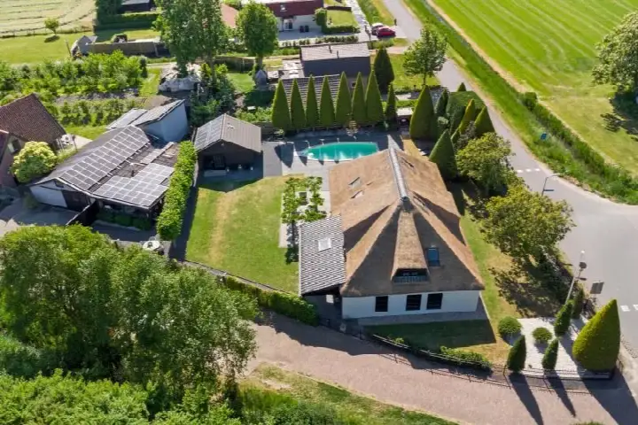 Detached house for sale: Laanderweg 19-19A, Buitengebied De Noord Heerhugowaard