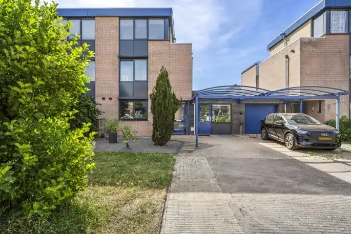 Tussenwoning te koop: Laantje van de Veertien Uilen 7, De Hooilanden Wageningen