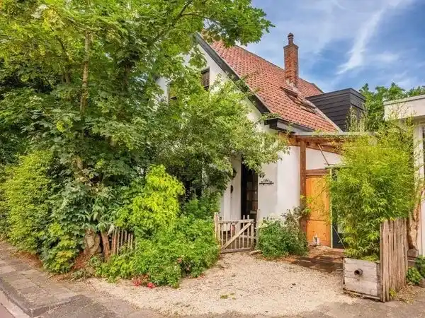 Vrijstaande woning te koop: Laanweg 43, Schoorl met Bregtdorp Schoorl