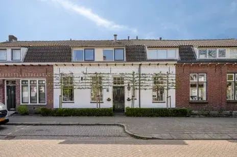 Terraced house for sale: Laarstraat 41, Akert Geldrop