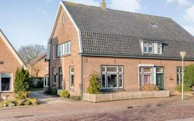 Semi-detached for sale: Lage weide 4, Hoonhorst kern Dalfsen