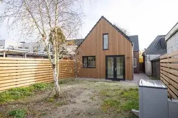Vrijstaande woning te koop: Lagestraat 10, Loppersum Loppersum