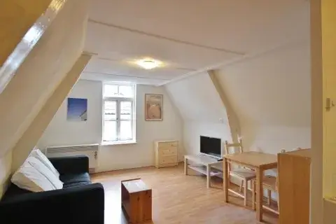 Studio te huur: Lambrechtstraat 1, Stadhuis Middelburg