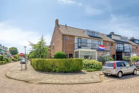 Hoekwoning te koop: Landmanshof 36, Dorp Hendrik-Ido-Ambacht