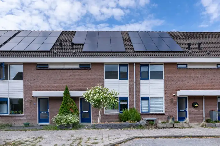 Tussenwoning te koop: Landmansweide 67, Buitenweides Nieuwegein