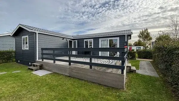 Detached house for sale: Landmetersweg 1S-49, Verspreide huizen in het Zuiden Oostkapelle