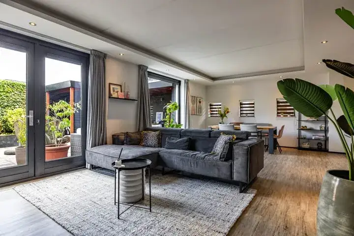 Tussenwoning te koop: Landsteinerlaan 47, Corpus den Hoorn Groningen