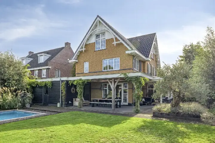 Vrijstaande woning te koop: Lange Brugstraat 79, Noord 1 Etten-Leur