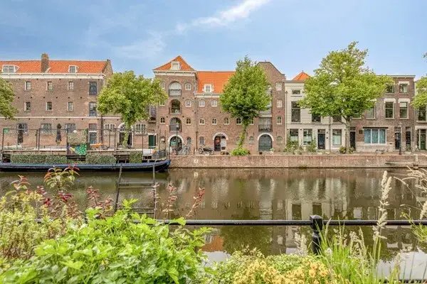 Studio for sale: Lange Haven 22F, Binnenstad Schiedam