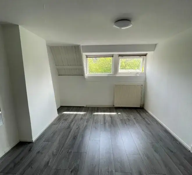 Appartement te huur: Lange Hilleweg 225, Bloemhof Rotterdam