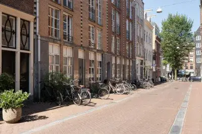 Studio for sale: Lange Leidsedwarsstraat 16A, Leidsebuurt-Noordwest Amsterdam