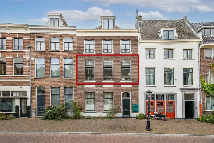 Appartement te koop: Lange Nieuwstraat 101A, Lange Nieuwstraat en omgeving Utrecht