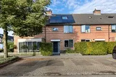 Tussenwoning te koop: Lange Voren 98, Norschoten Barneveld