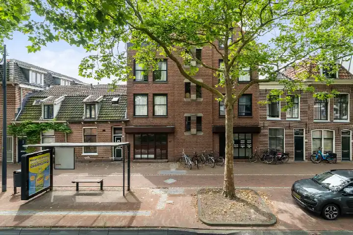 Studio te koop: Langegracht 163D, Noordvest Leiden