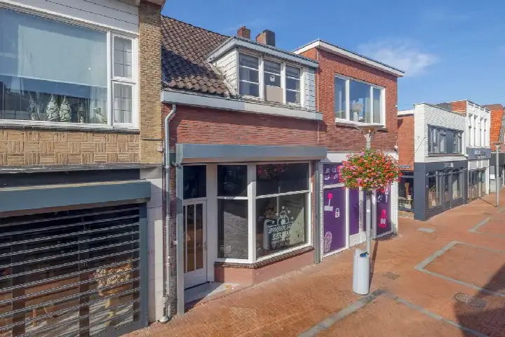 Tussenwoning te koop: Langestraat 84, Winschoten-Centrum Winschoten