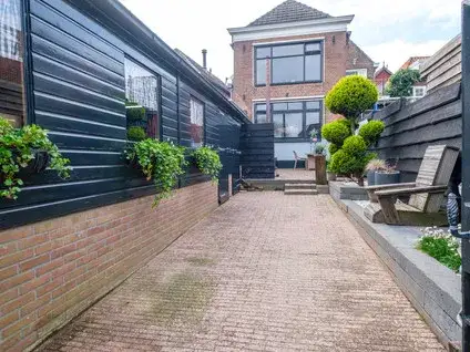 Twee-onder-één-kap te koop: Langestraat 85, Genemuiden Kern Genemuiden