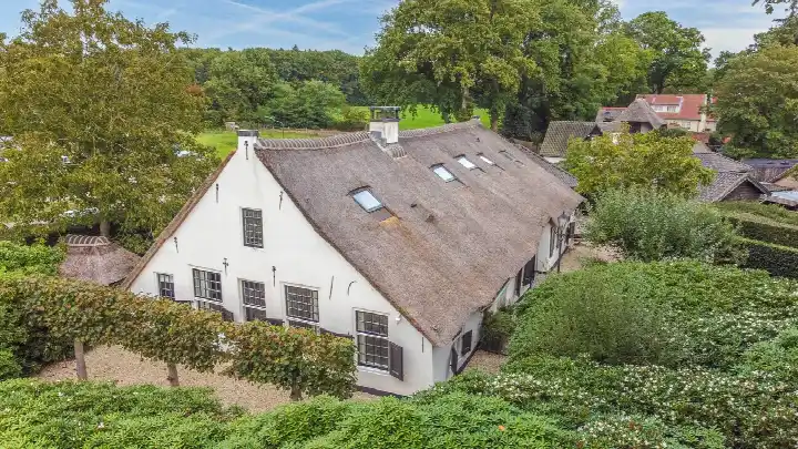 Vrijstaande woning te koop: Langeweg 1, Blaricum-Dorp Blaricum