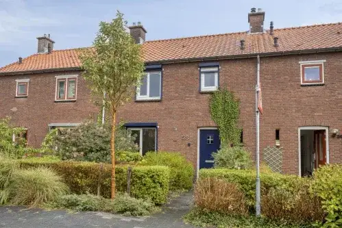 Tussenwoning te koop: Langstraat 28, De Elshof - zuid Gaanderen