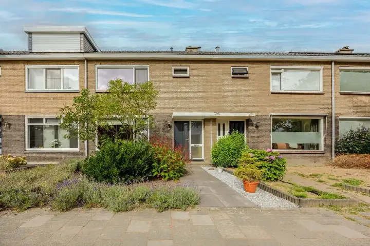 Tussenwoning te koop: Lankforst 2360, Lankforst Nijmegen