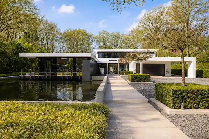 Vrijstaande woning te koop: Larikslaan 5, Son Son En Breugel