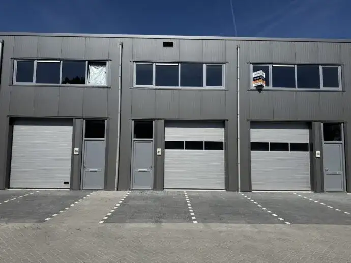 Tussenwoning te koop: Latensteinse Middenweg 31, Latenstein Tiel