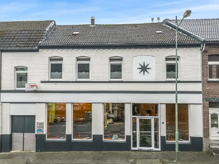 Appartement te koop: Laurastraat 89, Hopel Eygelshoven