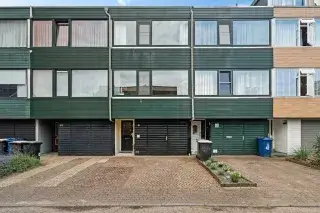 Terraced house for sale: Laurierstraat 44, De Mheen Apeldoorn