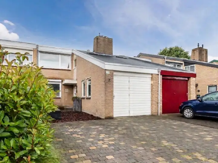 Tussenwoning te koop: Lauwere 510, Melle Uden