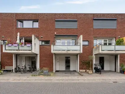 Terraced house for sale: Lauwers 30, De Venen / Craeyenburch Nootdorp